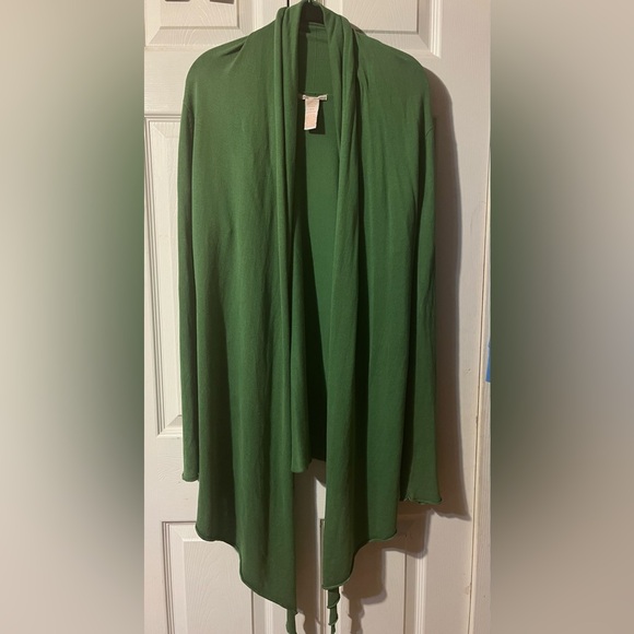 Tulle Clothing Open Asymmetrical Bottom Cardigan Lightweight Soft Size M - Picture 1 of 8